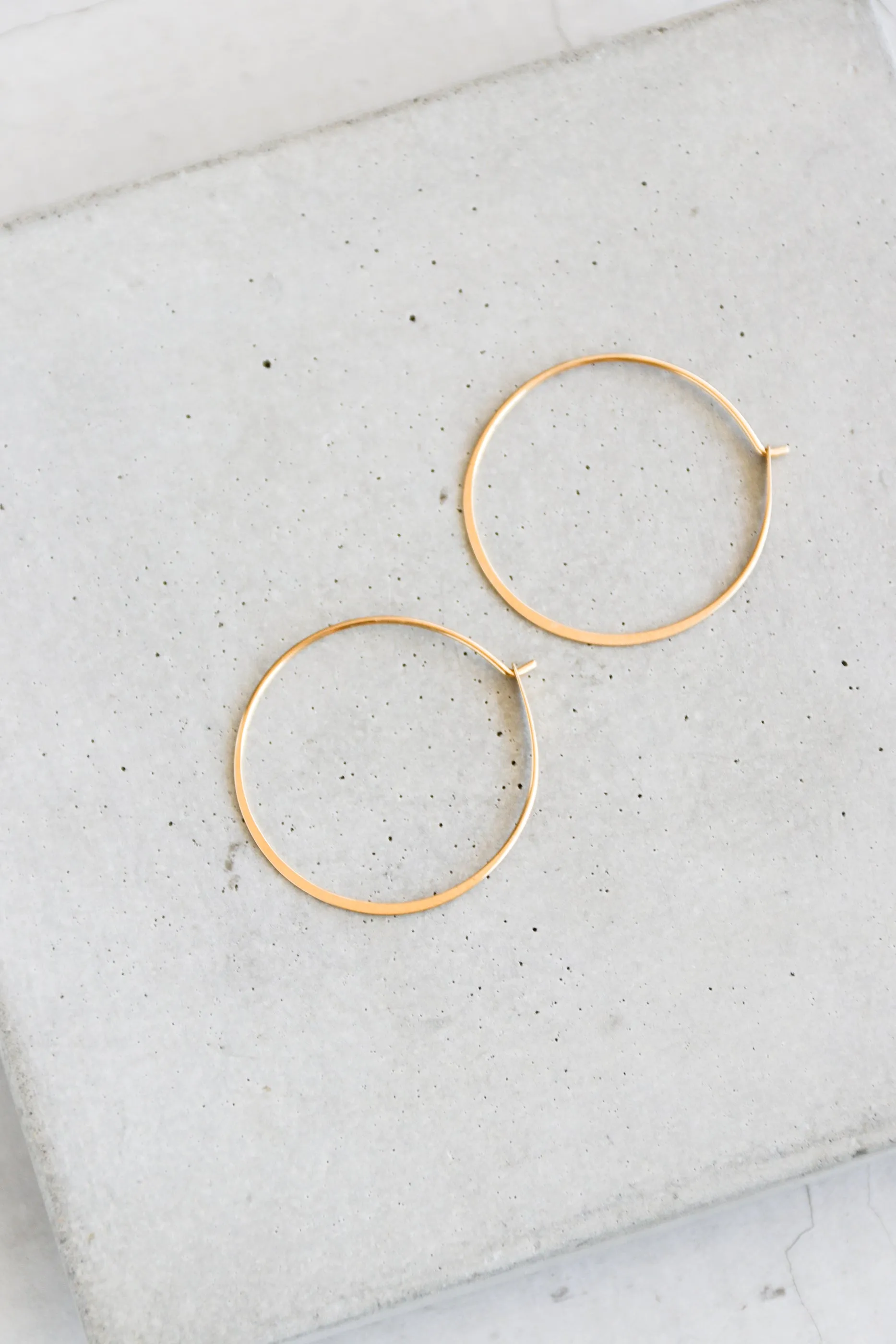 Concentric Simple Hoops