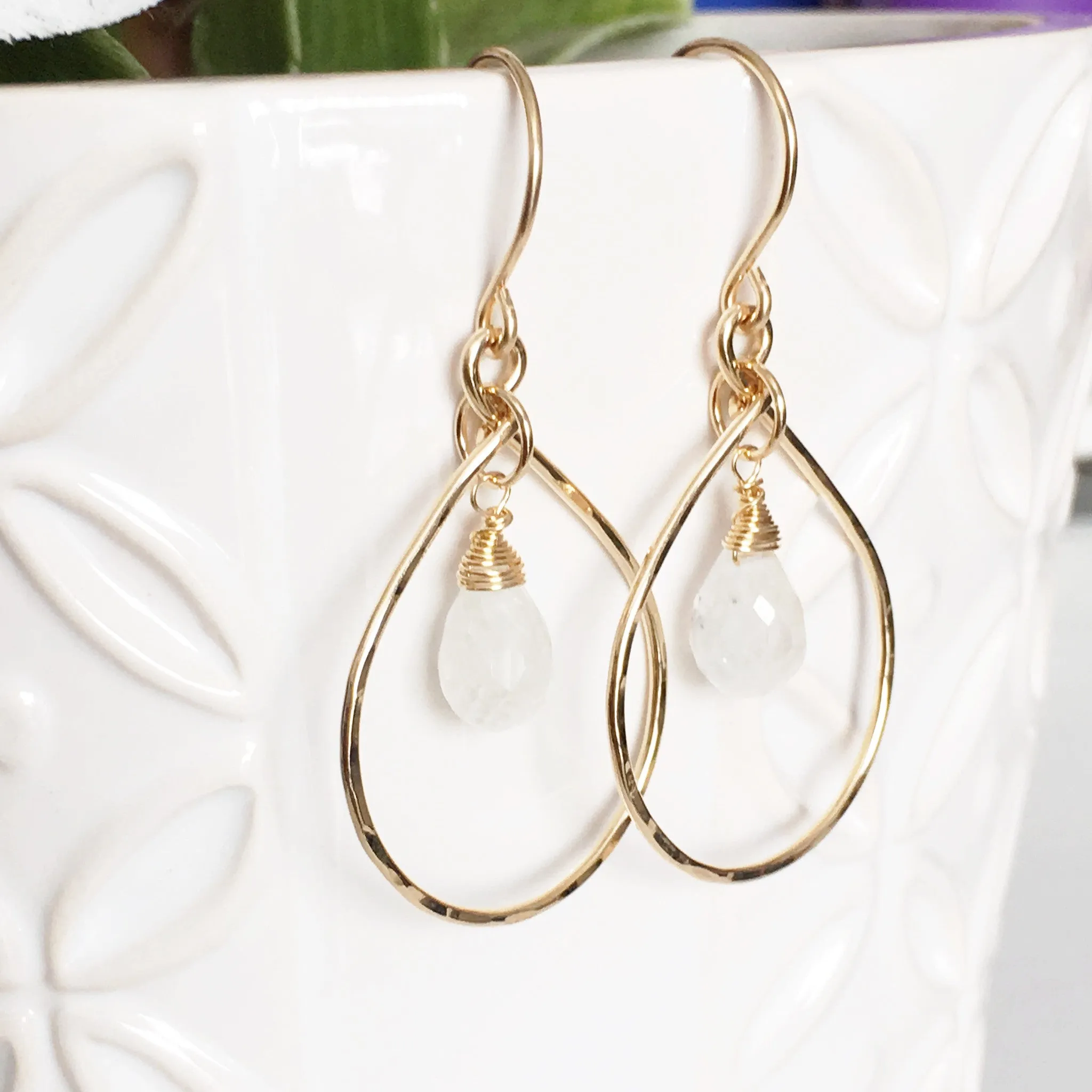 Earrings Hana - Moonstone (E304)