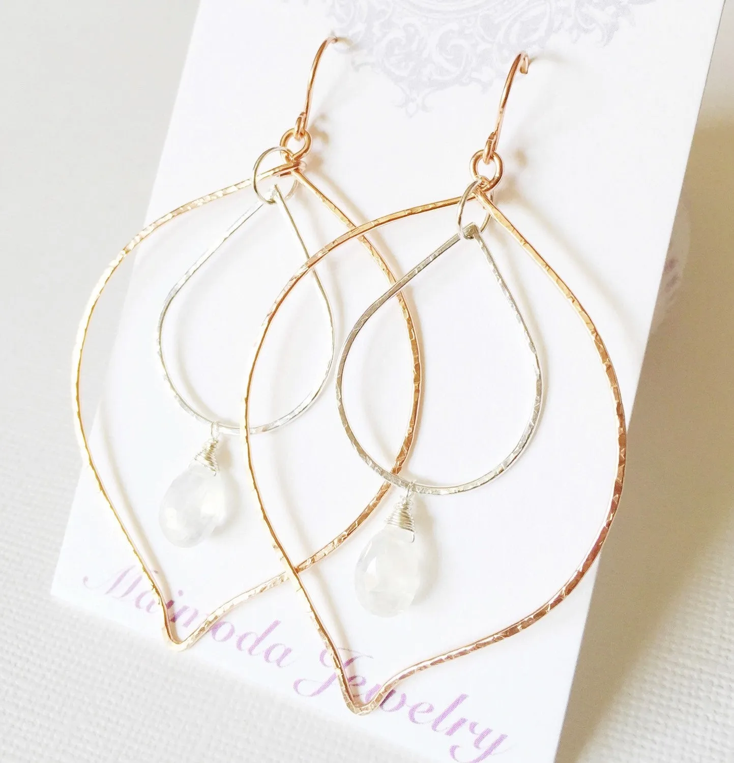 Earrings Yoshiko - moonstone (E133)