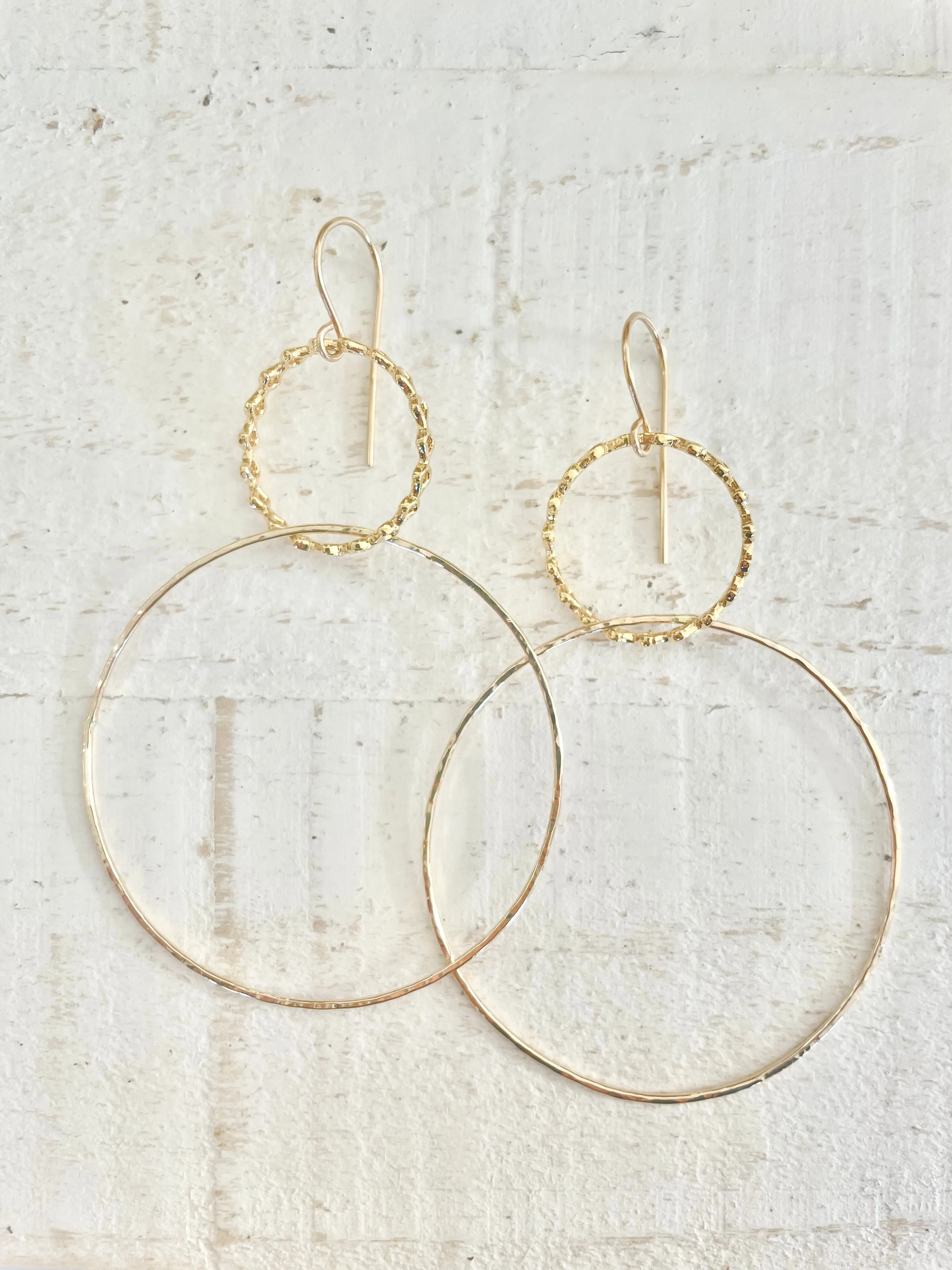 Enamerred Swinging Hoops