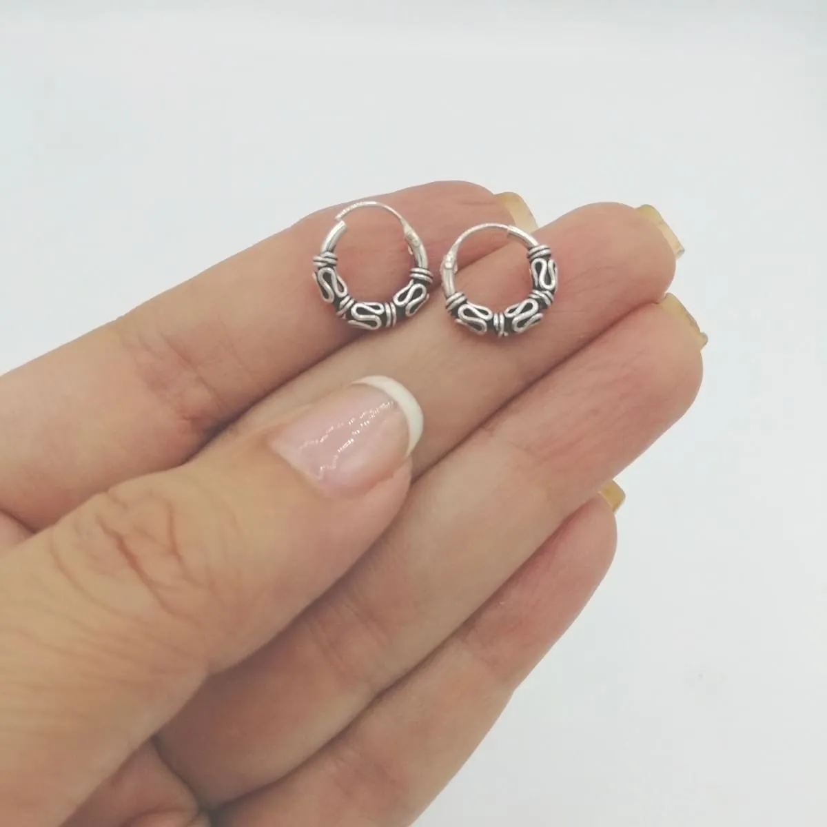 Ethnic Bali hoops | 12mm silver hoops earrings | Ear piercings | Minimalist hoops | EF37