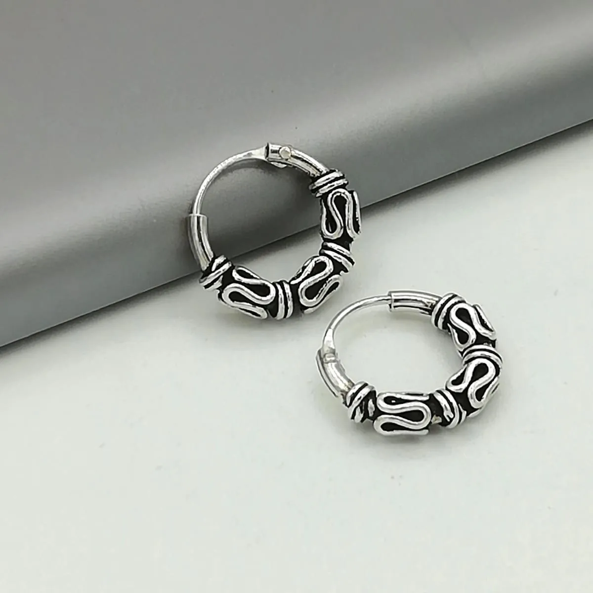 Ethnic Bali hoops | 12mm silver hoops earrings | Ear piercings | Minimalist hoops | EF37