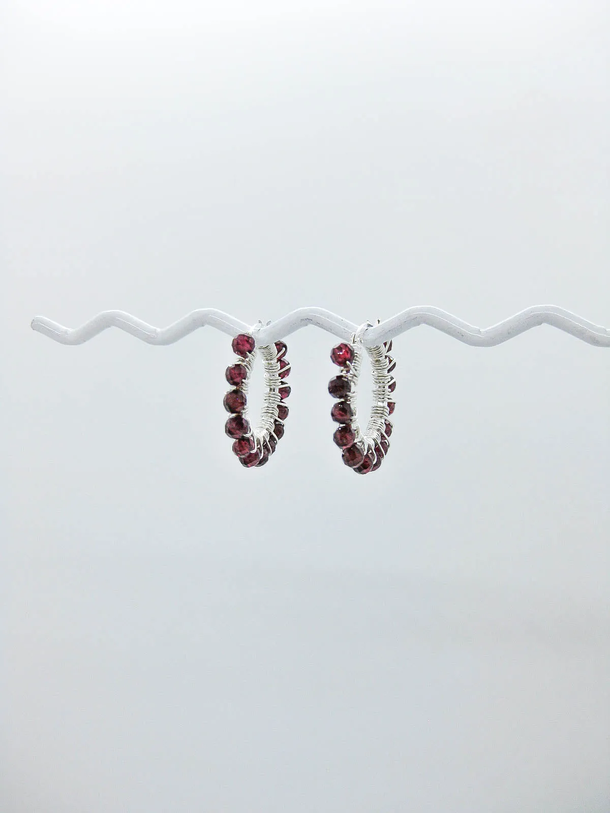 Garnet Hoop Earrings - e521