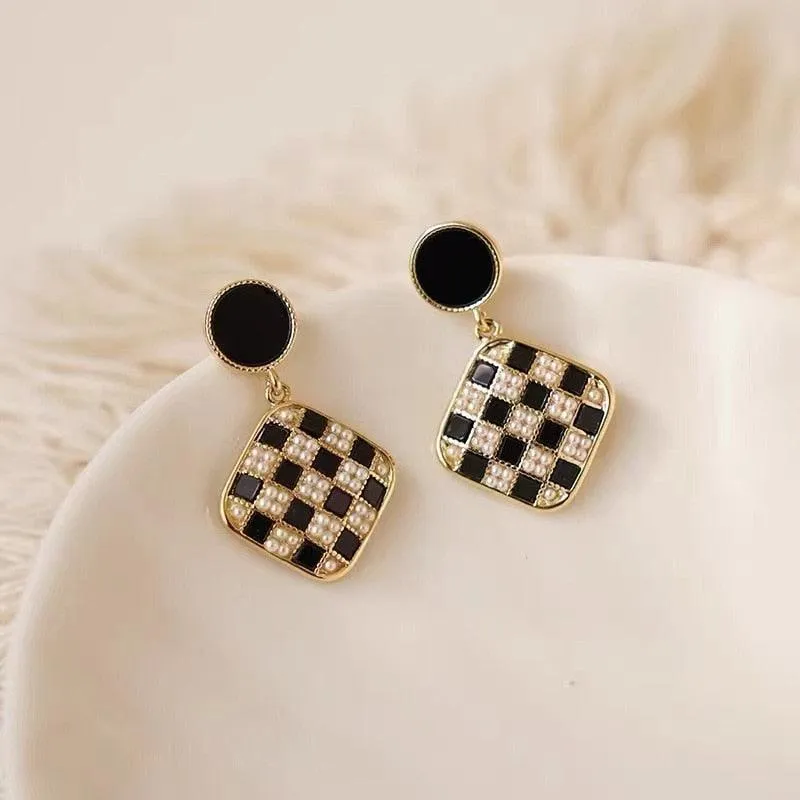 Geometric Sweet Drop Earrings with Fresh Pearl Charm Jewelry GZ405