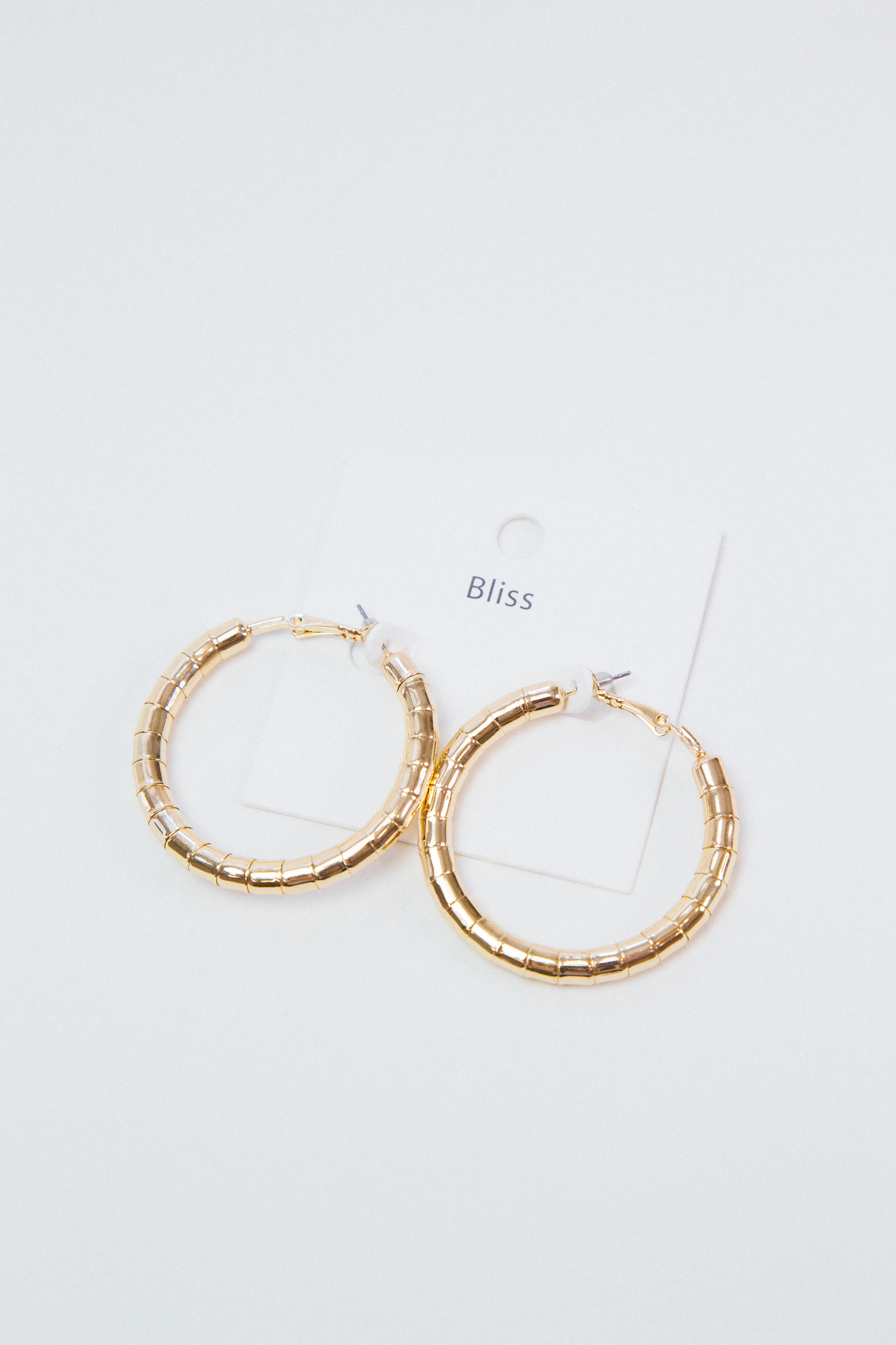 Omega Chain Hoops, Gold