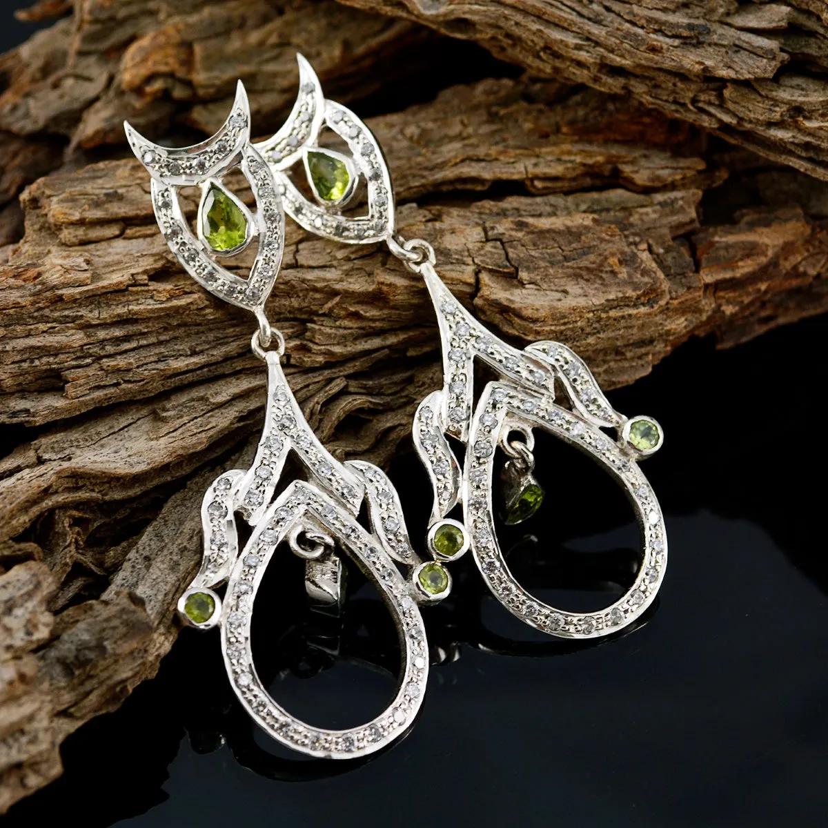 Riyo Foxy 925 Sterling Silver Earring For Sister Peridot Earring Bezel Setting Green Earring Jhumka Earring