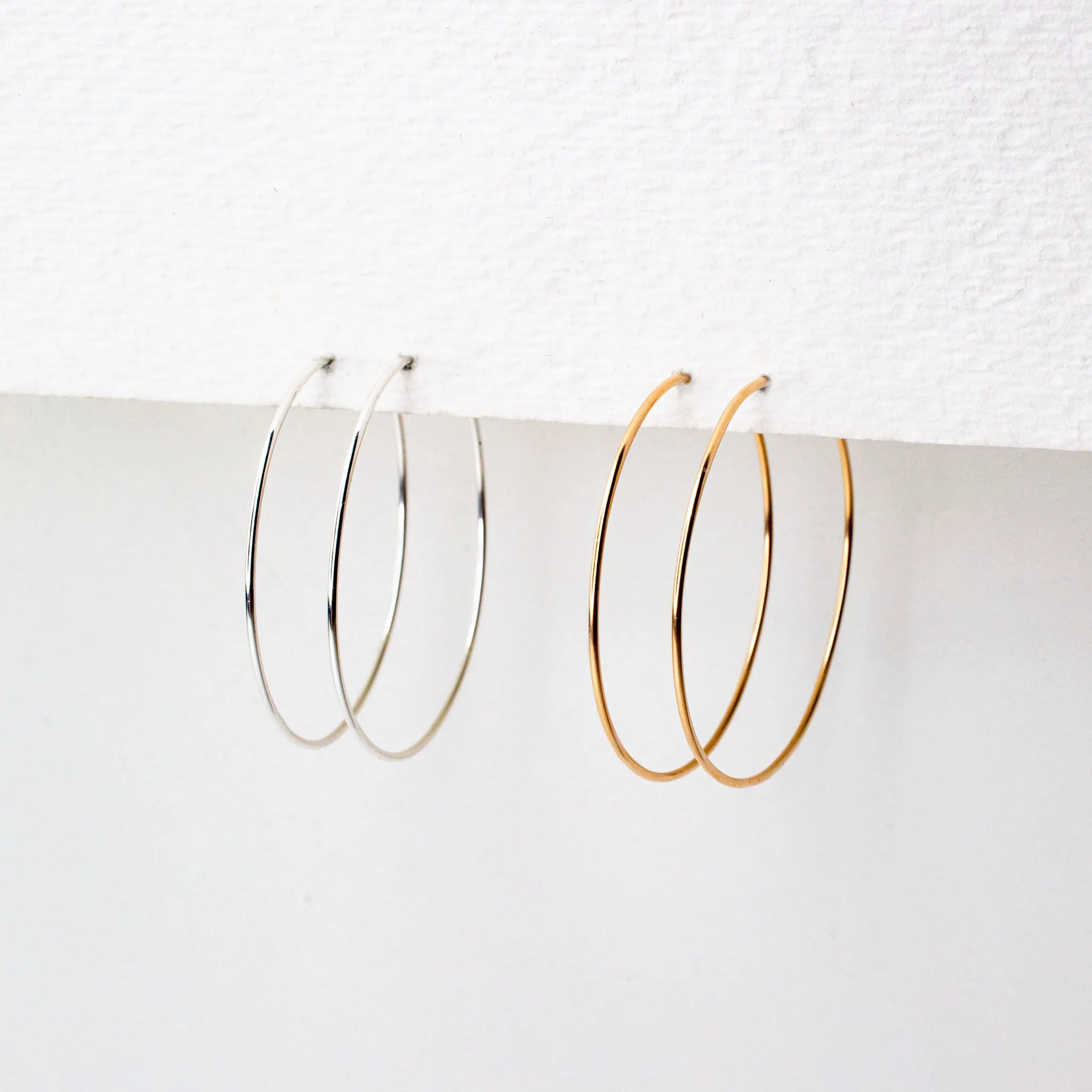 Weightless Small Hoops